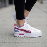 TENIS PUMA MAYZE GLITZY MUJER 38853501 SIMI BCO/MORADO